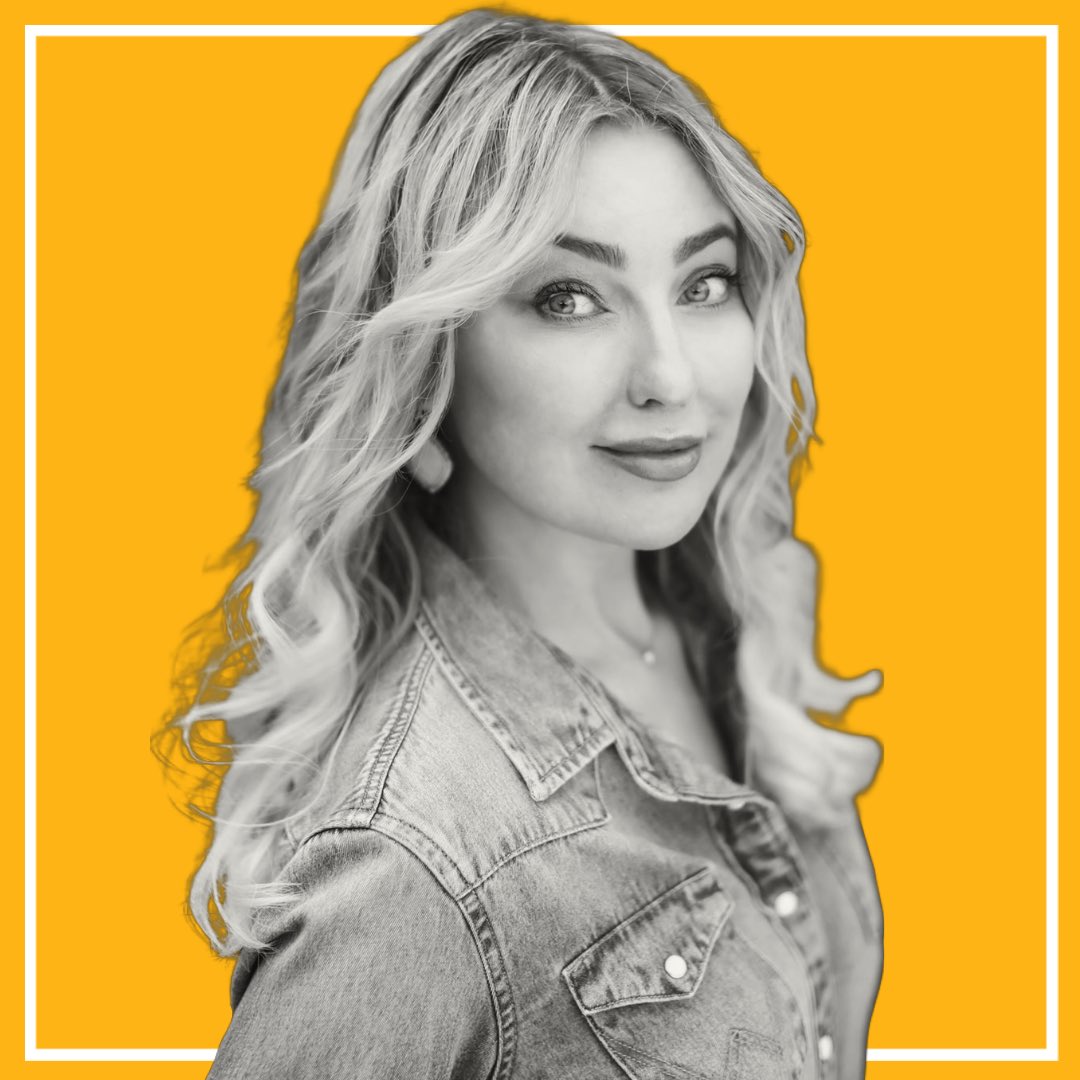 GrowingSeason_'s tweet photo. Special thanks to @AshleyNickle_FV and @thepacker for their new article release on @realsarahfrey, Frey Farms and #TheGrowingSeason! You don’t want to miss it - check out the link below:
https://t.co/1FtjqEPM8Q
#TheGrowingSeason #FreyFarms #SarahFrey #ThePacker https://t.co/X0Al1K47r2