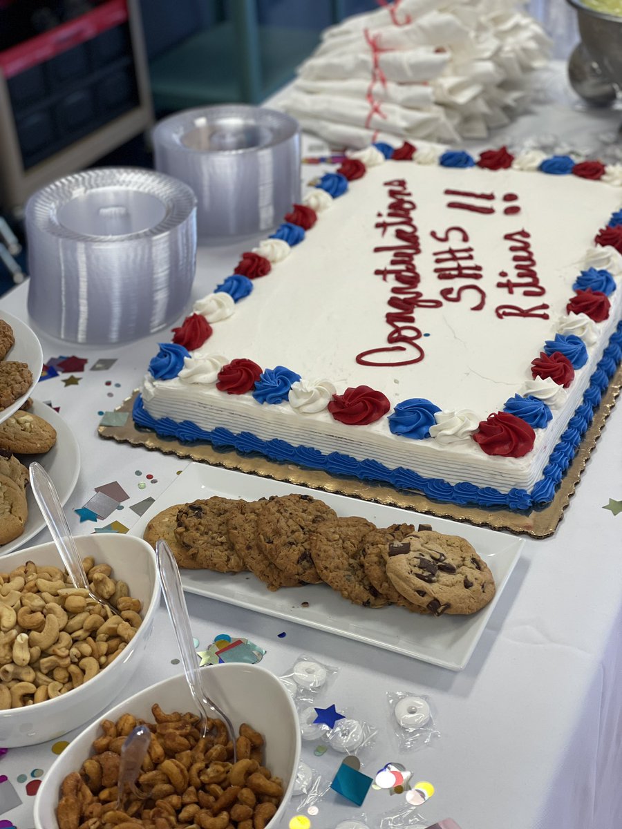 SamHoustonHS's tweet image. Celebrating our retired staff members from 2020-21 AND 2019-20! So many young lives have benefited from these teachers service and we are forever thankful for them! #retirement #SamPride