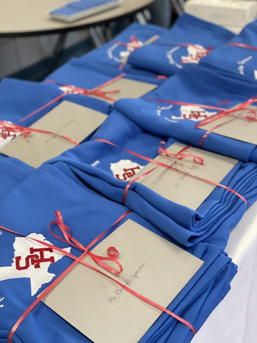 SamHoustonHS's tweet image. Celebrating our retired staff members from 2020-21 AND 2019-20! So many young lives have benefited from these teachers service and we are forever thankful for them! #retirement #SamPride