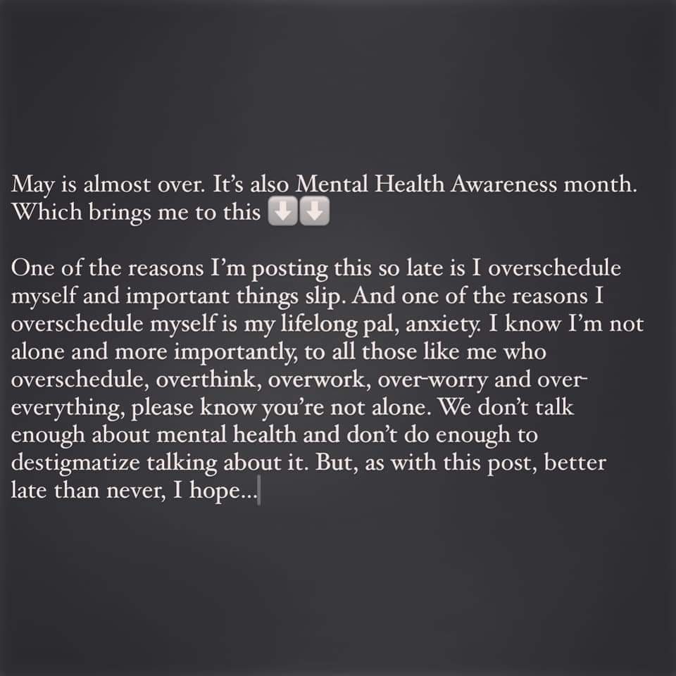 a0127526's tweet photo. Just going to leave this here....captured it from @VancityReynolds facebook #MentalHealthAwarenessMonth https://t.co/35BbNc4OfL