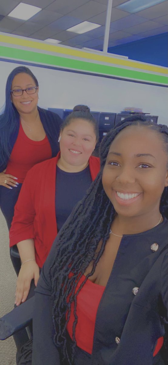 Our Fort Lauderdale team looking sharp in their red to support our troops!!! #tmxcares #tmxprojectserv <a href="/TMXCompanies/">TMX Companies</a> <a href="/instaloan/">InstaLoan</a> <a href="/Francois8Helene/">Helene Francois</a>