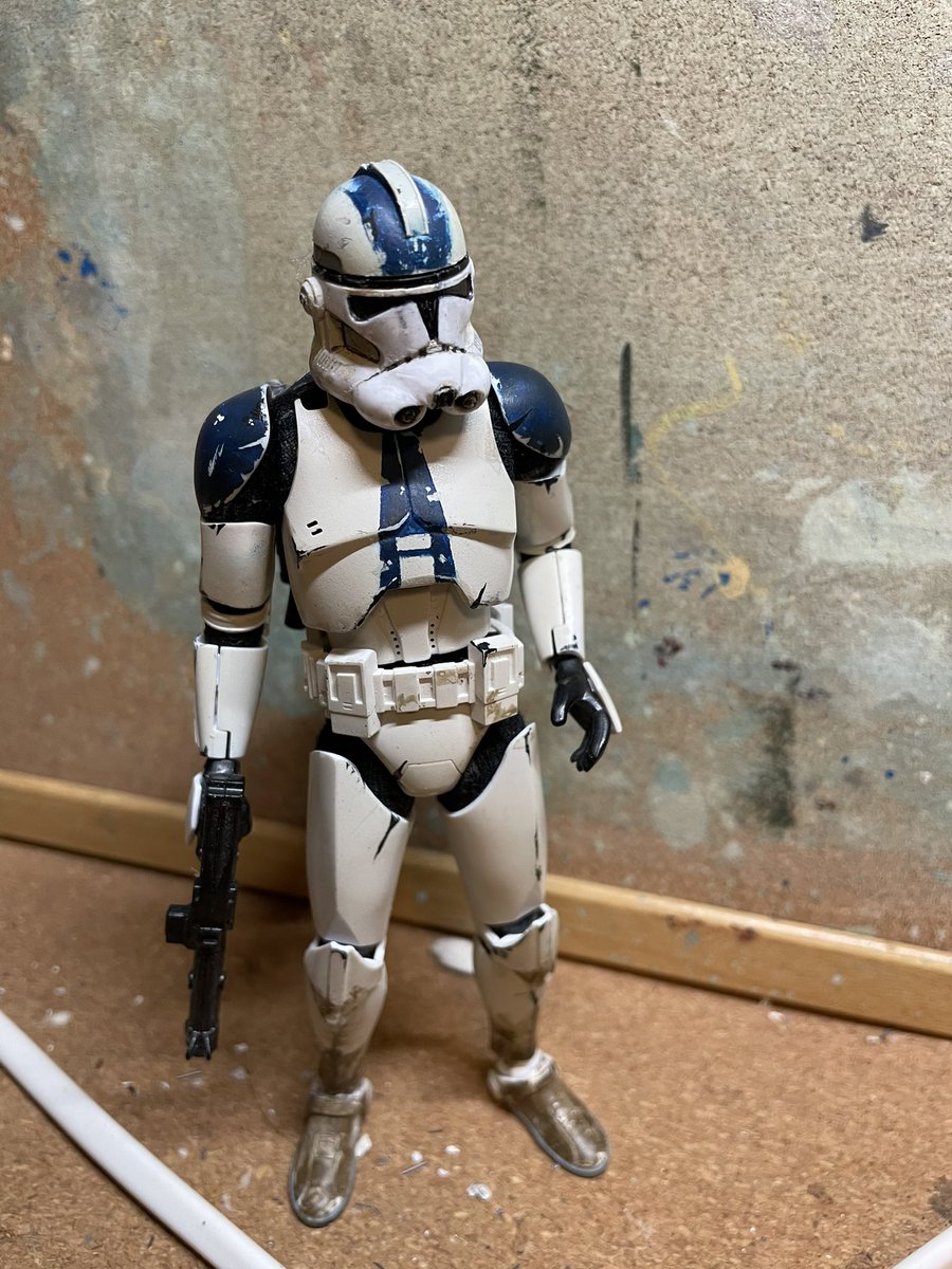 StudioREAL1's tweet image. ヘルメットをヤスッたら塗装剥がれちゃったけど。
#オモ写