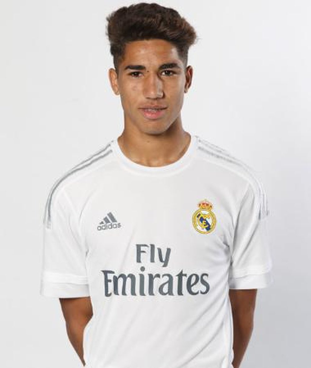PajaBrava69's tweet photo. Con lo que está pasando en el Inter, veo muy probable la vuelta de Achraf.... ojalá pase. https://t.co/ay6eKm2e8Q
