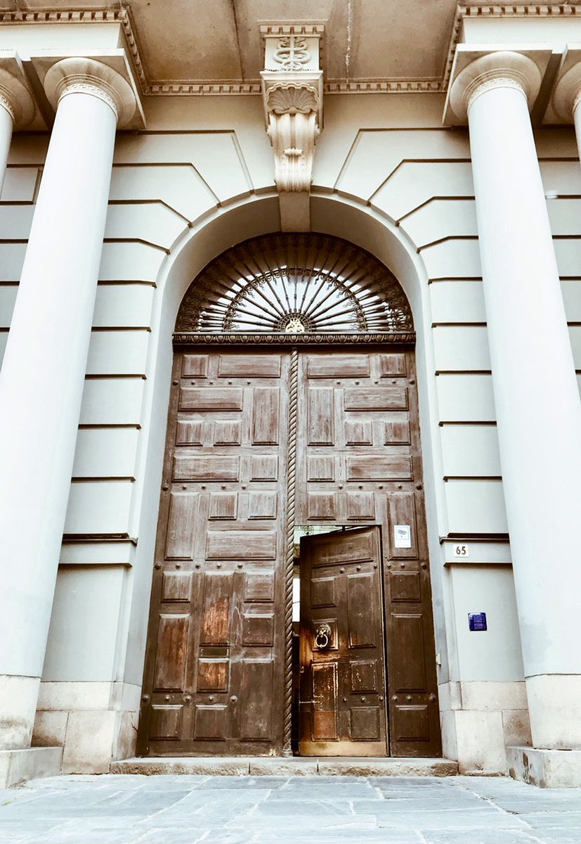marianneoster's tweet photo. Today I’m officially done with my MSc in Finance studies at the Stockholm School of Economics 🎓 

On to my next adventure... https://t.co/DyIJKv3O5m