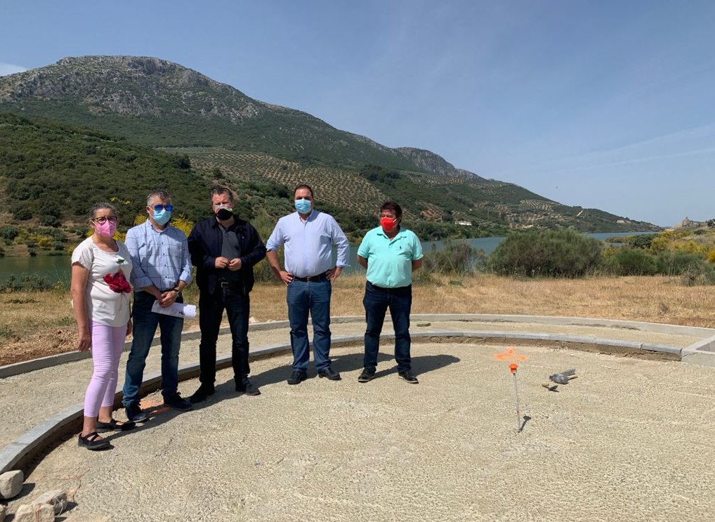 AytoMartos's tweet photo. Martos contará con un mirador astronómico en el pantano del Víboras https://t.co/nIRB8oXf4u https://t.co/tlXUJziXl7