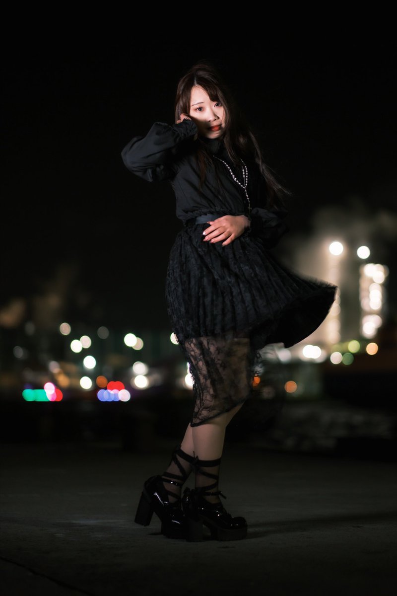 tsubaki_lazuli's tweet photo. 強風でした。
*.
photo by  ウッチーさん📸
@ucchiy8809 
*.
*.
#愛媛ポートレートの会 #ポートレート #写真 #モデル #被写体 #カメラ #ポートレートが好きな人と繋がりたい #ファインダー越しの私の世界 #写真が好きな人と繋がりたい #ポートレート女子 #愛媛 #夜撮影 https://t.co/1VpenZi8Dj
