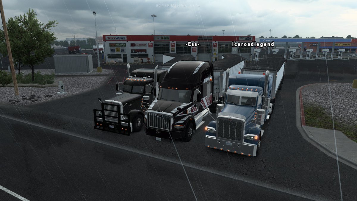 wolfrunner86's tweet image. Had fun with the ATS Convoy beta, with the way @SCSsoftware works it is going to be a great way to Truck with friends @stevenpaceing @Iceroadlegend