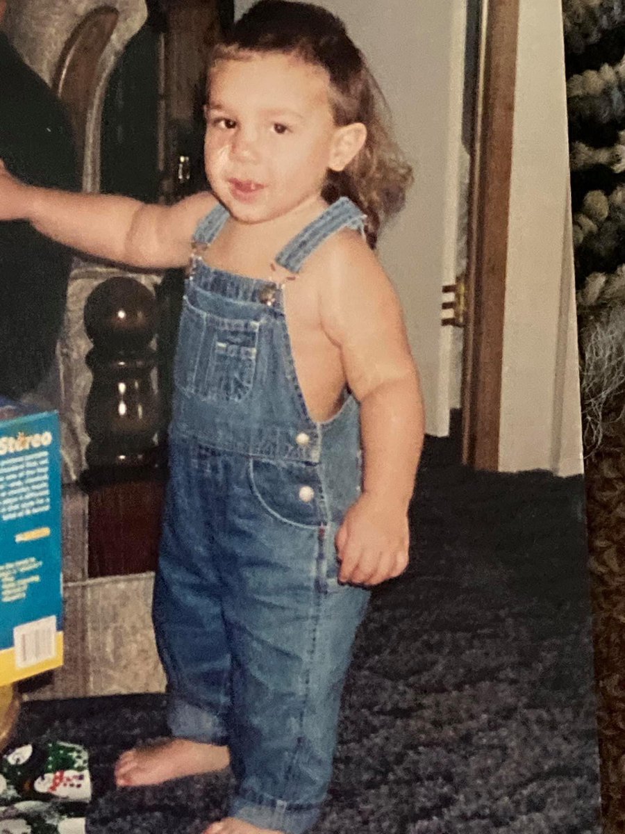ColbyGore4's tweet photo. Then vs now.... what happen🥴 https://t.co/4noEzbhoO4