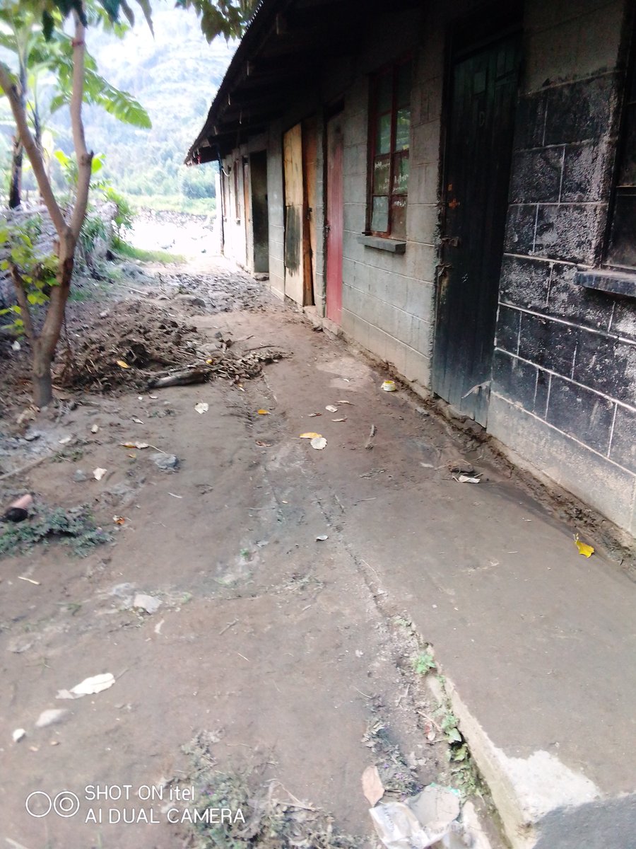 ActionAgainstP2's tweet photo. “Life’s most persistent and urgent question is, ‘What are you doing for others?'"– Martin Luther King Jr.
Intervening in the situation for the people who were affect by the recent landslides and floodings in Kilembe around the Mt. Rwenzori ranges.
#TurnPovertyIntoProperty https://t.co/natYRgSfdl