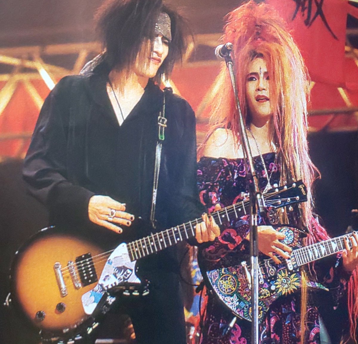 D'ERLANGER ZI:KILL HIDE X-JAPAN 同人誌 激レア めっちゃカッコいい！ 最高のツーショット🎸 #hide #tusk #xjapan #zikill