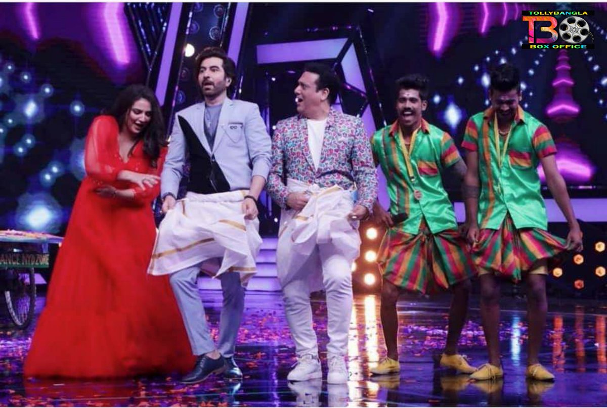 TollyBanglaBox1's tweet photo. @jeet30 & @govindaahuja21 dancing together in #DanceBanglaDance set!
#ShareMust Guys! https://t.co/5wn87jRfFm