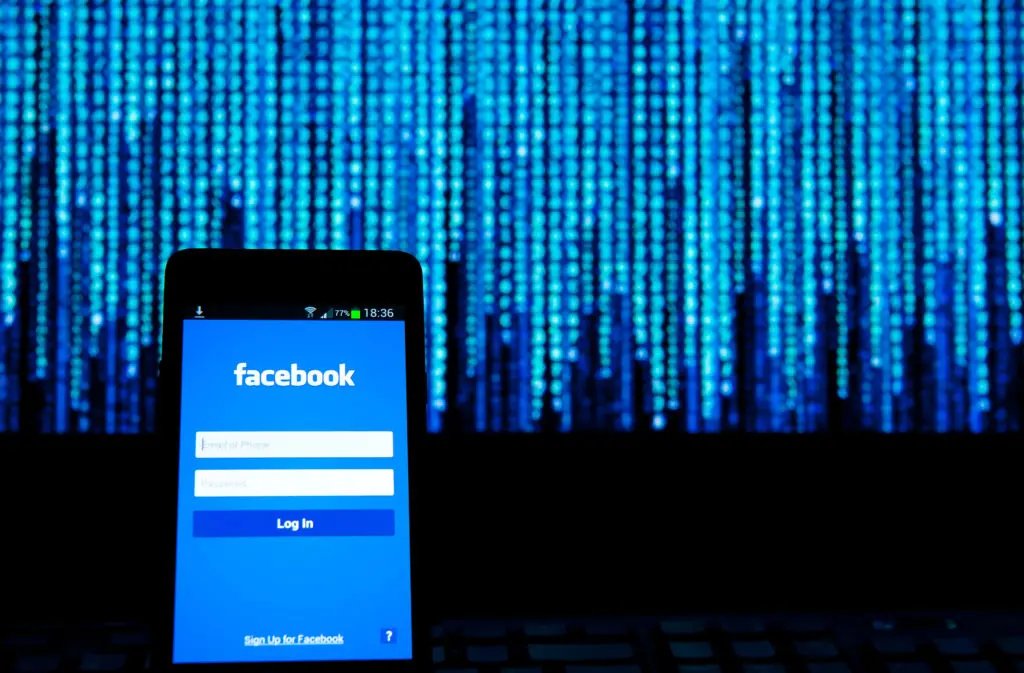 App Tracking Transparency, a controversial feature of the iOS update 14, threatens to disrupt numerous Facebook ad campaigns.

Here’s what to know:
consultwebs.com/blog/ios-vs-fa…