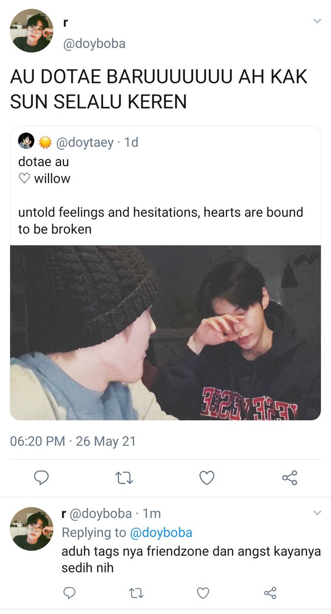 colourmeingold's tweet photo. ## ps i wrote about you
renhyuck au

hc is an au writer and rj is his fan. one day, hc accidentally posts his selfie on his twt and rj is shocked to know that his favorite au writer is his irl bestie https://t.co/Z0Ib5w25z5
