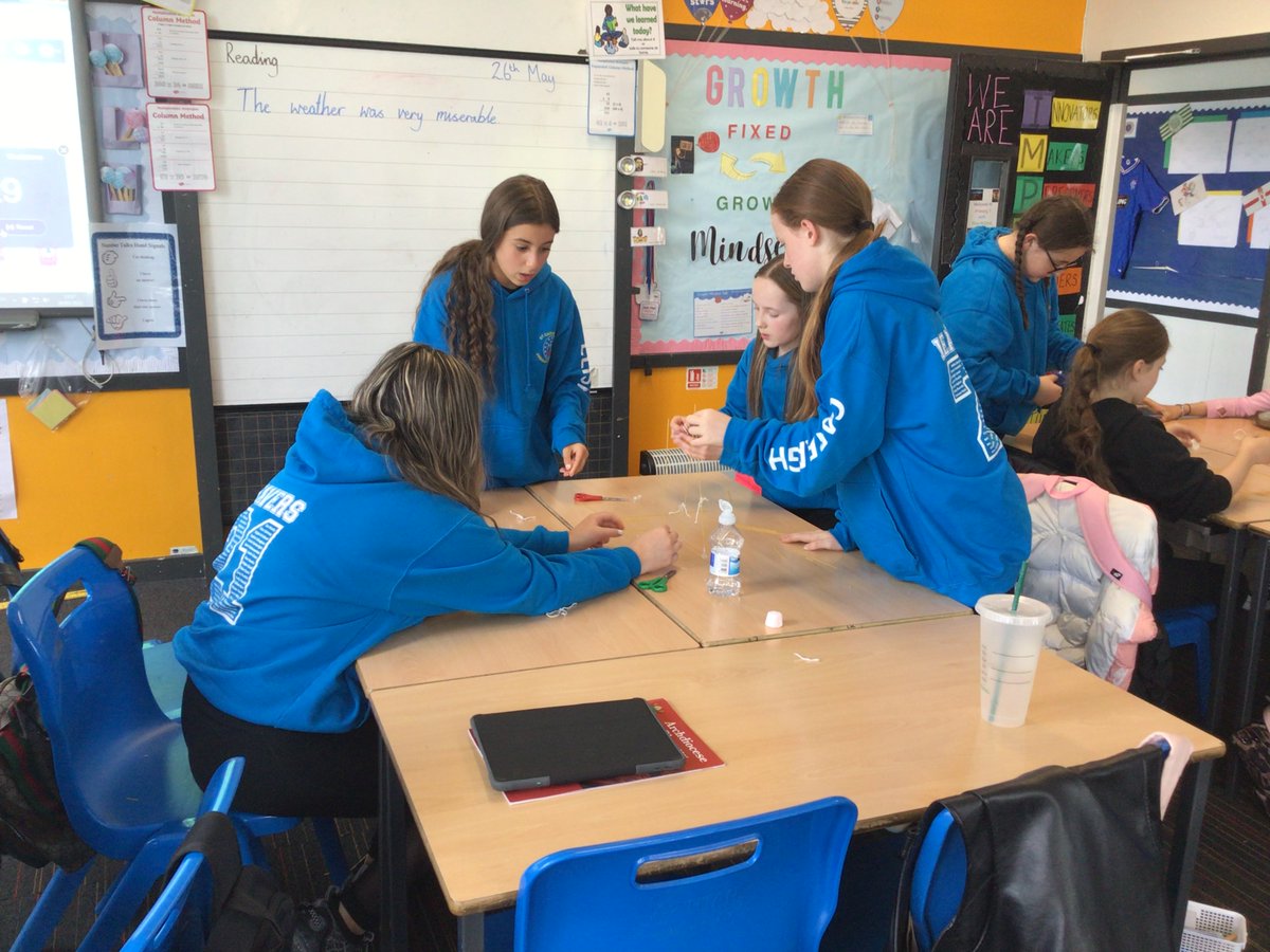 mcdaid_miss's tweet photo. Spaghetti challenge! Lots of fun trying to build the tallest tower. @SmartSTEMs #collabiskey #virtualsmartSTEMs #myjob #myjourney @stcatherinespri @STEMglasgow https://t.co/ddsqur2SU3