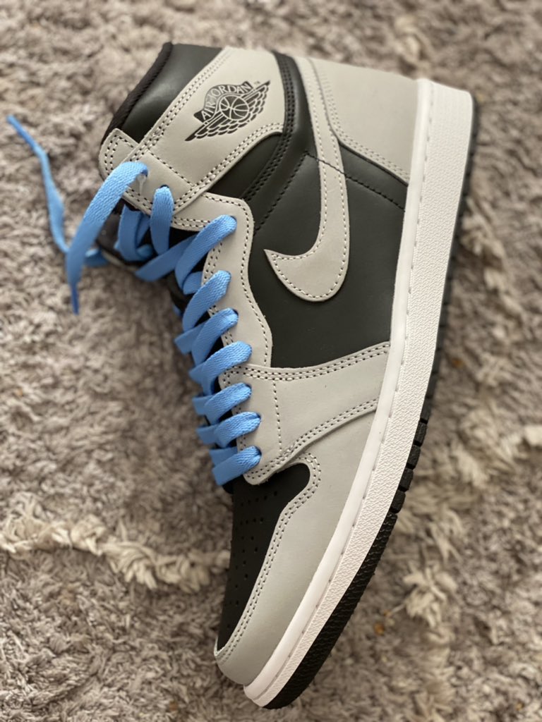 Japewpew23's tweet photo. Recent pickups and #laceswaps #jordan1 #jordan 

🙏 to @MrUnloved1s &amp; @officialruston for the assist on the Shadow 2.0 💕 https://t.co/DEz7ct2kX6