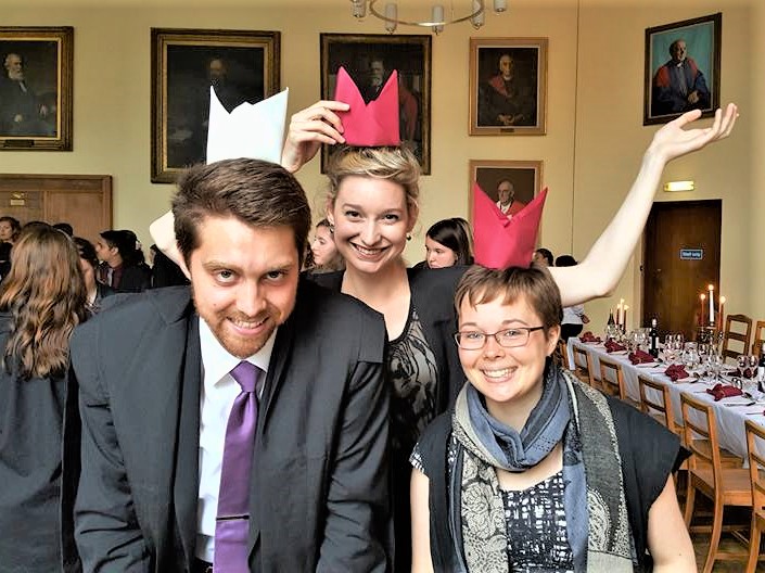 timothynagyx's tweet photo. Remembering Regent's with great delight today: napkin hats, singing with the @theoxcommas, bringing way too much cranberry sauce for Thanksgiving and eating it with yogurt for the next month, and enjoying Formal Hall. 7 hours left to donate! #RegentsGives https://t.co/Hu7kyodicq https://t.co/zWTrR6nxkD