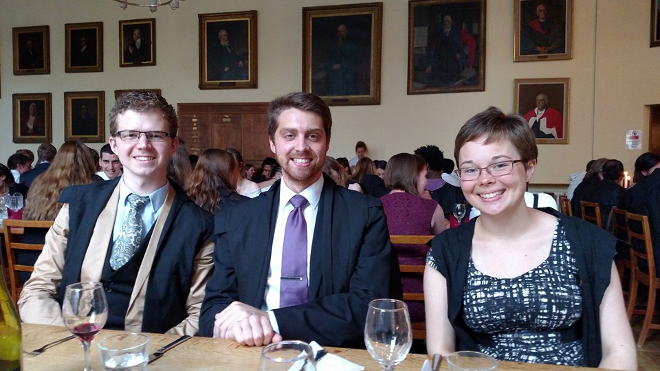 timothynagyx's tweet photo. Remembering Regent's with great delight today: napkin hats, singing with the @theoxcommas, bringing way too much cranberry sauce for Thanksgiving and eating it with yogurt for the next month, and enjoying Formal Hall. 7 hours left to donate! #RegentsGives https://t.co/Hu7kyodicq https://t.co/zWTrR6nxkD