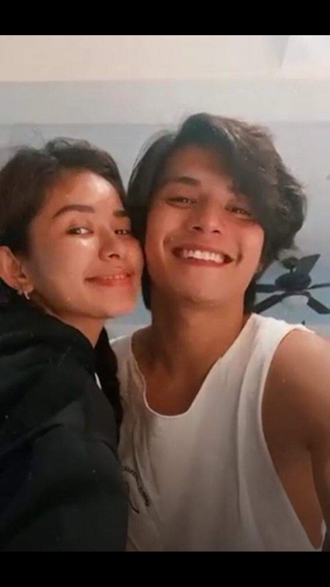 corasnts's tweet photo. Happy four years and six months LOINIE 🎂🌹🌹🌹🥰 @iamAndalioLoisa @iamr2alonte https://t.co/tVDkE7HRAt