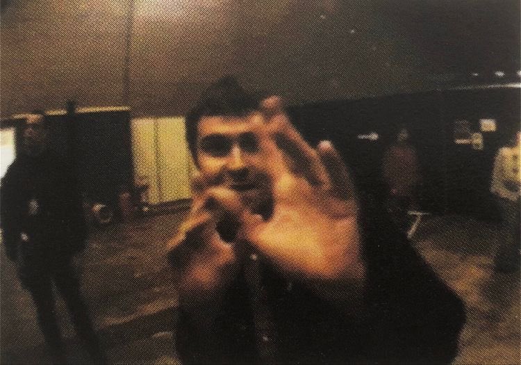 Happy 49th birthday to my favourite oasis drummer alan white!!! 