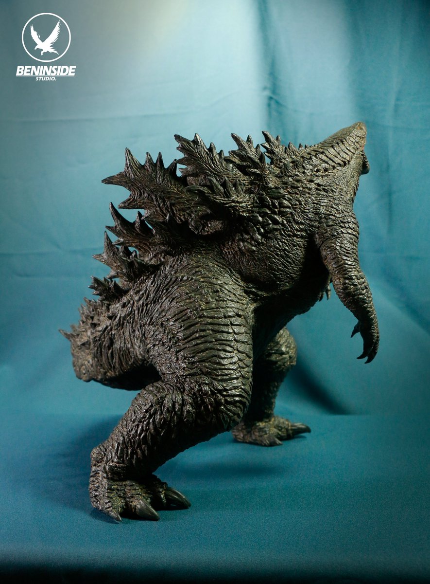 BeninsideAvt's tweet photo. Legendary Berserk Godzilla (2019)
Series “War of King Of The Monsters”
Sculpt by Beninside Studio.
Painted by Paneaw Colour
Size : High: 30 cm./ Material : Resin / All Part is 25 pieces
#beninsidestudio #GodzillaVsKong #kong #Mechagodzilla #Godzilla #Legendary https://t.co/Ta0yd0o7fi