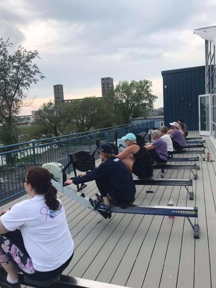 Row_Buffalo's tweet photo. We Can Row-#Buffalo Team didn’t let a breezy Tuesday night stop them from getting in a workout.

#wecanrow #femalecancersurvivors #rowingforlife #rowforthecure #fightagainstcancer #roswellcancerinstitute #WednesdayMotivation 

#Rowing is for everyone.
https://t.co/bxXOjH7dAn https://t.co/haAmjA0SI6