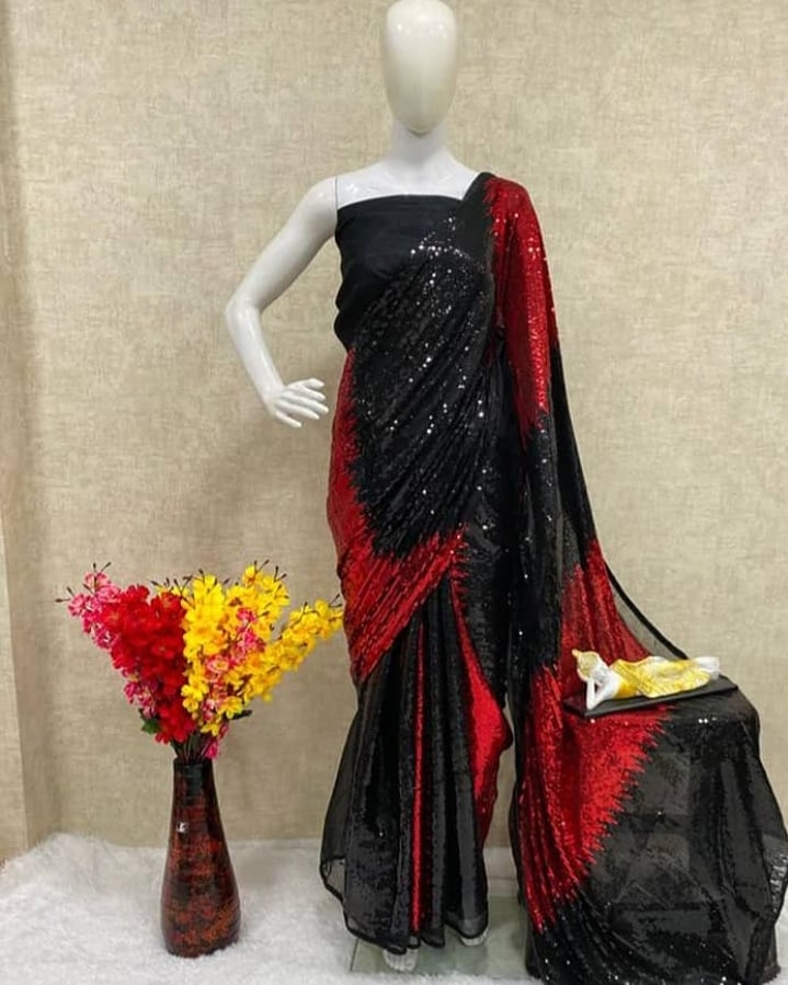 YOYOFashionInd's tweet photo. Designer Black and Red Sequins Saree

Get this outfit just at  - 2099 Rs

For Booking Your Order Send Message On This Number +91 8000588688

#indiandress #indianethnicwear #yoyofashion #yoyofashionindia #newarrival #green
#bollywoodfashion #ethnicwear
#kurtiplazo #salwarsuit https://t.co/8zrnA6jGEW