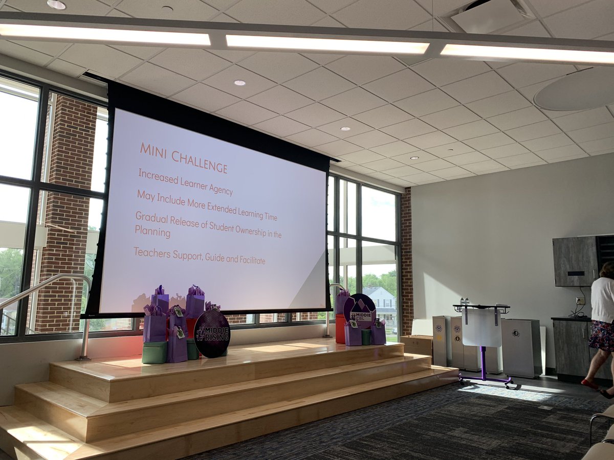 Day 2 <a href="/RosaPTweets/">Rosa Parks Elementary School</a> for #MiddieCBL learning about Challenge Based learning and hoping to win a trip to Paris.