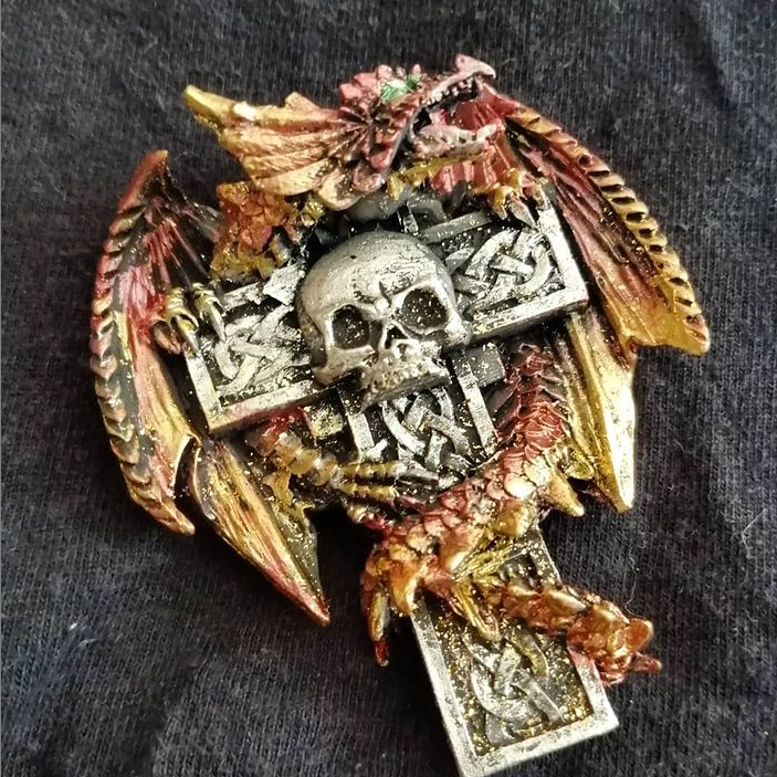 CosmicUnicorn1's tweet photo. Do you like Dragons?
We're in Wales so dragons are practically household pets around here!
We've some stunning Gothic dragon fridge magnets in the shop right now. Why not pop over to https://t.co/06AScTKqDF and take a look.
#dragons #dragonshop #lovedragons #dragonlover #dragon https://t.co/35FWpLIBbQ