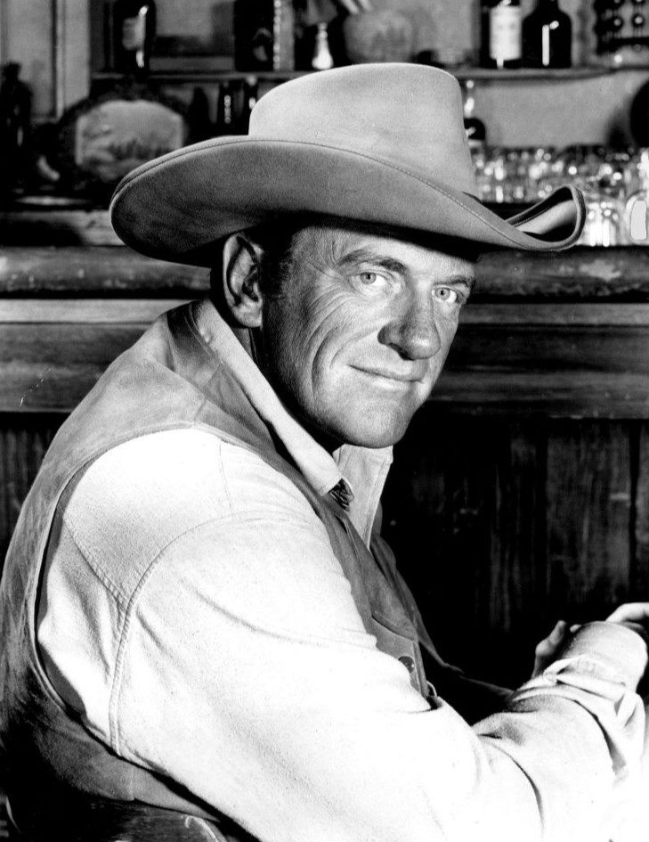 Remembering actor #JamesArness (birth name James King Aurness), who was born #OTD in 1923. Arness, the brother of actor #PeterGraves, played Sheriff #MattDillon in the TV western #Gunsmoke (1955-1975). A World War II vet, Arness was seriously wounded during the Battle of Anzio.