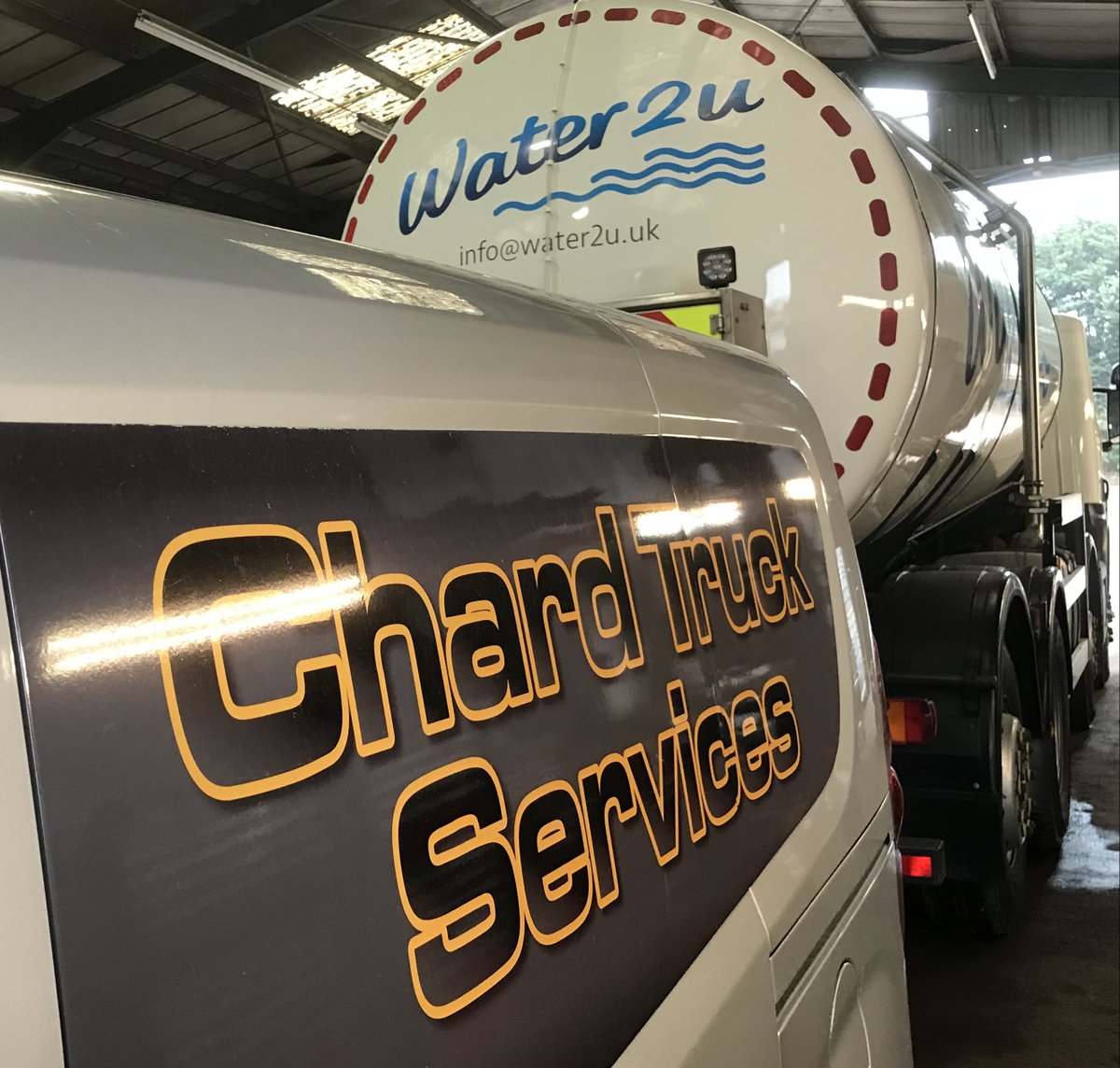 Water_2U's tweet photo. We ensure the reliability of our tanker fleet by using our own in-house HGV maintenance facilities. 

If you want to guarantee your water supply get in touch with us today...

🚛🔧🔍🥤

01460 62222  |  https://t.co/0t6GBAudd1 

#trucking #HGV #water #tanker https://t.co/Urguq16K0T