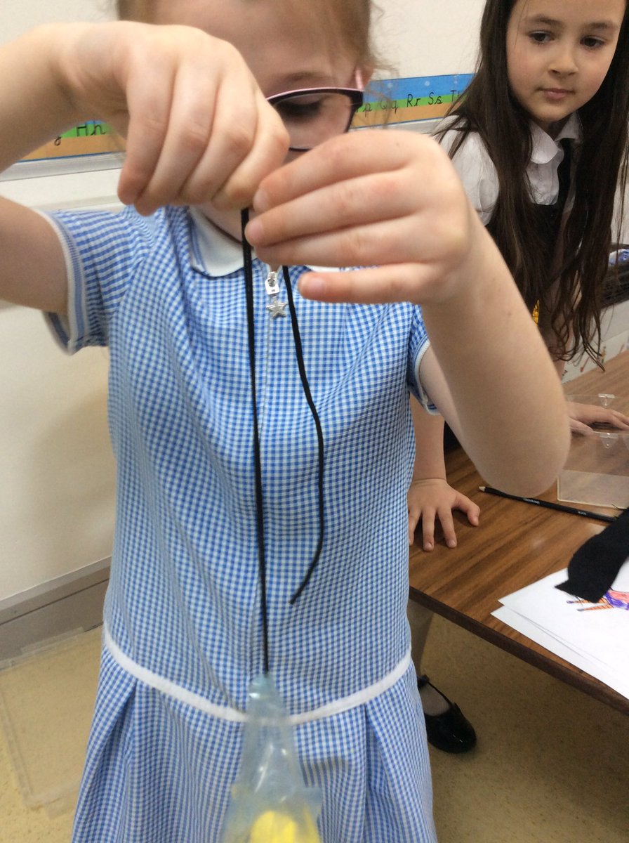 EPA_Y1_Y2's tweet photo. We tested the stretch of a range of materials. Poppy noticed how the string had changed as it was longer. Jasmine and Kiara opted to try a tug of war with it instead! @DeltaEstcourt #EPAScience https://t.co/Ge17qr7ozr