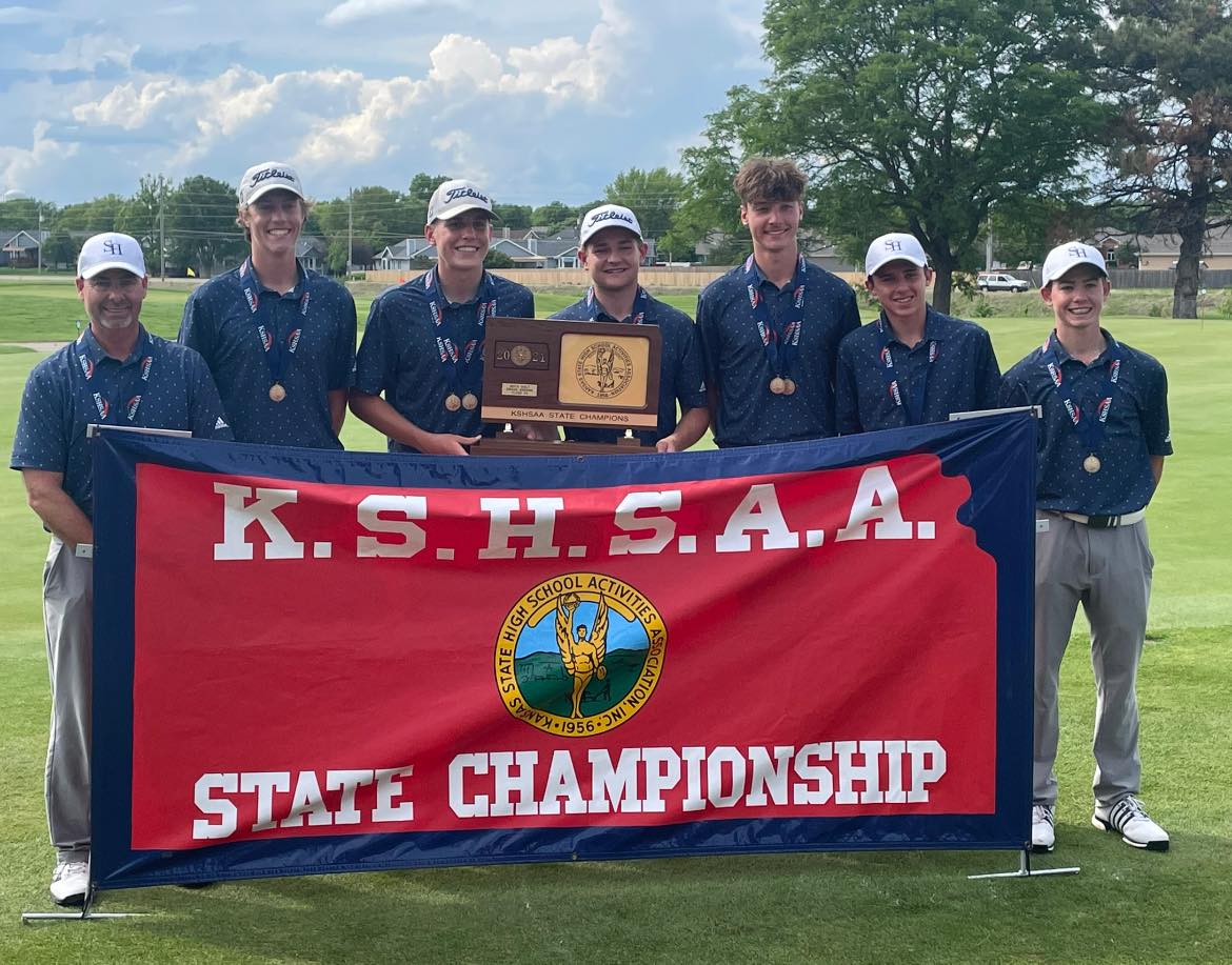PatStrathman's tweet photo. .@SacredHeart1234's dominance continues. The boys golf team claimed its sixth straight Class 2A state championship with a team total of 621. @cjgilliland2 paced the Knights with a second-place finish. @kameron_shaw11 took fourth. https://t.co/k9H8A6Gj9r https://t.co/OKHzjC6NMg