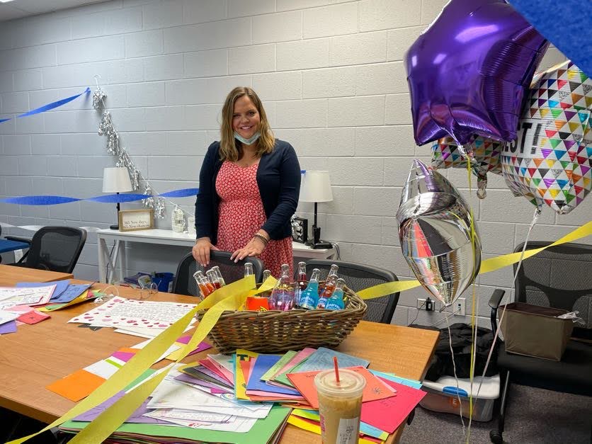 Happy Principal Appreciation Day to the AWESOME Mrs. Chin!  #PREagles  <a href="/glenview34/">Glenview District 34</a>  #WeAreD34