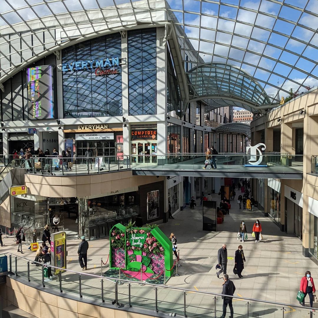 We were delighted to install these bloomin' lovely photo opportunities to kick start the opening of <a href="/TrinityLeeds/">TRINITY LEEDS</a>  in April! It has been great to see so many people striking a #pose!