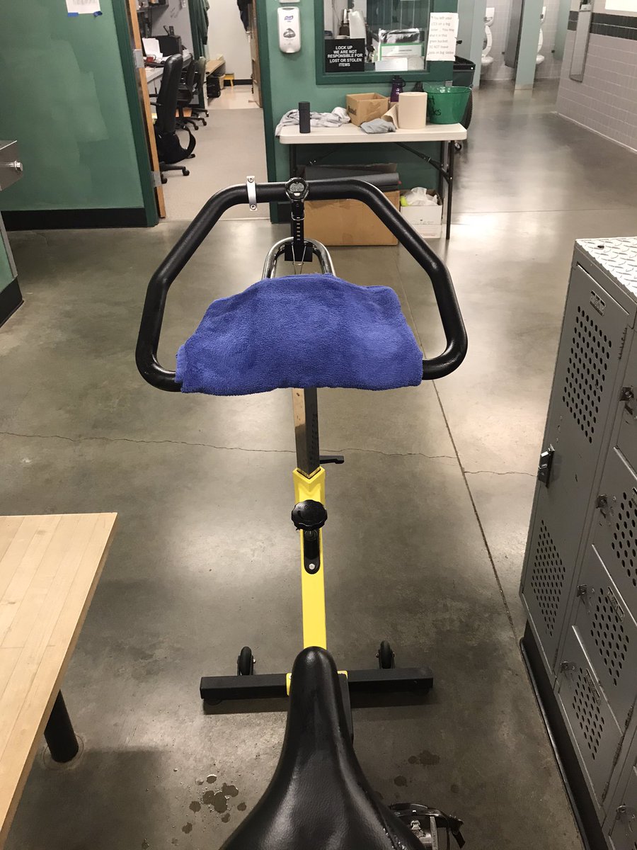 PHSWellness2020's tweet photo. I’ll take this LeMond ... no subscription just physical education. 😉... Done.    #GetUpandMove https://t.co/nNSrR0L5UK