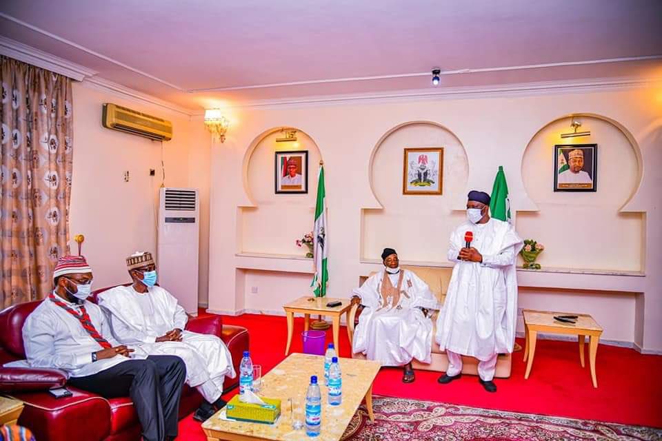 NanonoSabo's tweet photo. I was among the @NigeriaGov's delegation that visited Adamawa yesterday to commiserate with the Government and People of the State over the demise of Alh. Abdullahi Danburam Jada who died on Saturday.

May Allah SWT forgive his shortcomings and reward his good deeds, Ameen🤲 https://t.co/yzskNWFk5f