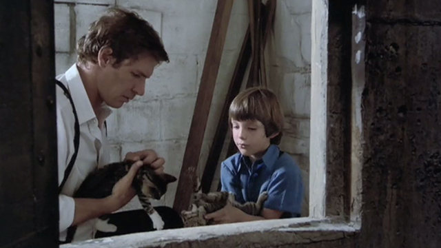 CinemaComfort's tweet photo. "Witness" (1985) Directed by Peter Weir. Starring #HarrisonFord, Kelly McGillis and Lukas Haas. Weir, Ford and McGillis all shine in this amazing fish-out-of-water cop #drama set among...the Amish? It sounds ridiculous, but it is one terrific movie. #ComfortFoodCinema https://t.co/x75mi4gYTV