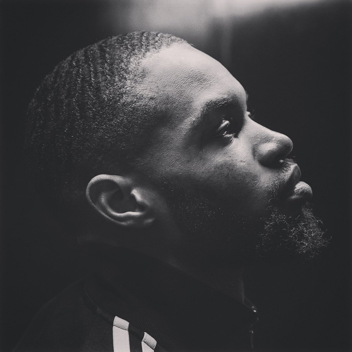 DemitriBell's tweet photo. #NewProfilePic https://t.co/QEm6FfDU8y