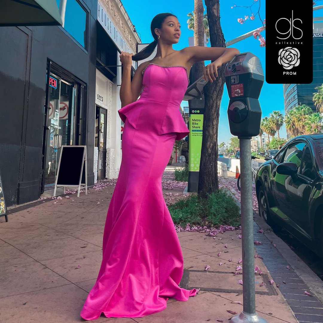 glscollective's tweet photo. Strong women don't have attitudes. They have standards...
#MYGLS #SunnyandSass #Promdresses #Promdressshopping #Galadresses #Ballgown #Myprom #Mypromstory #Mydress #Mydresstore #Vestidosfiesta #Promnight #Promnightdress #Promnightmakeup #Prominspo #Tightdress #Promnight #prom https://t.co/HsRmlkq0tb