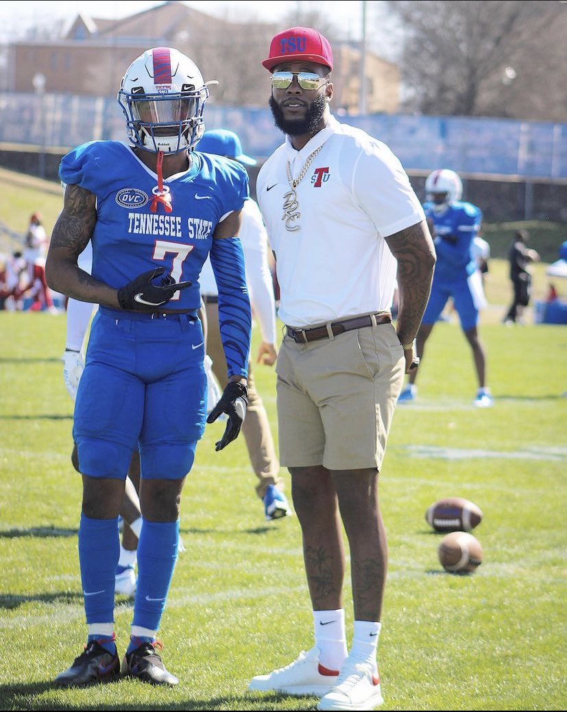 JALENKNOWZ's tweet photo. #AGTG Beyond blessed to receive my first HBCU offer from Tennessee State University ❤️💙 #RoarCity #GoTigers #FCS https://t.co/w91SC4S0KR