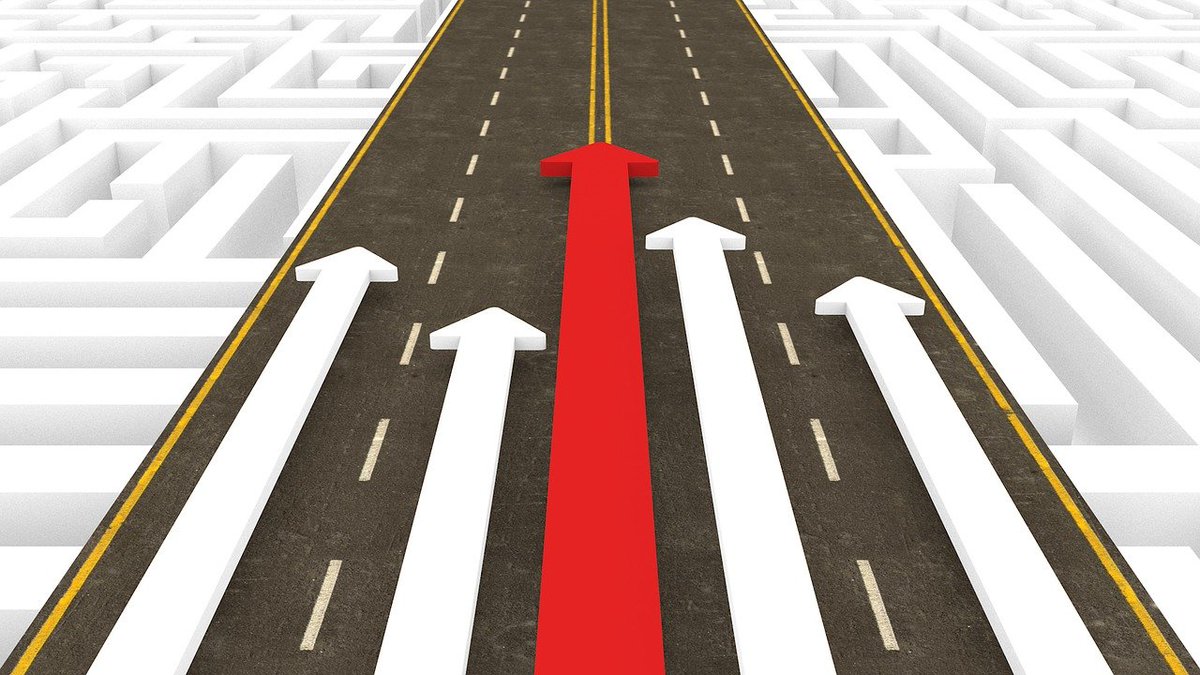 hungrysteps's tweet photo. "Strategy is about making choices, trade-offs; it's about deliberately choosing to be different."
- Michael Porter
#StrategyWeek #BusinessForLife #Entrepreneurship https://t.co/PhAz3VdhXb