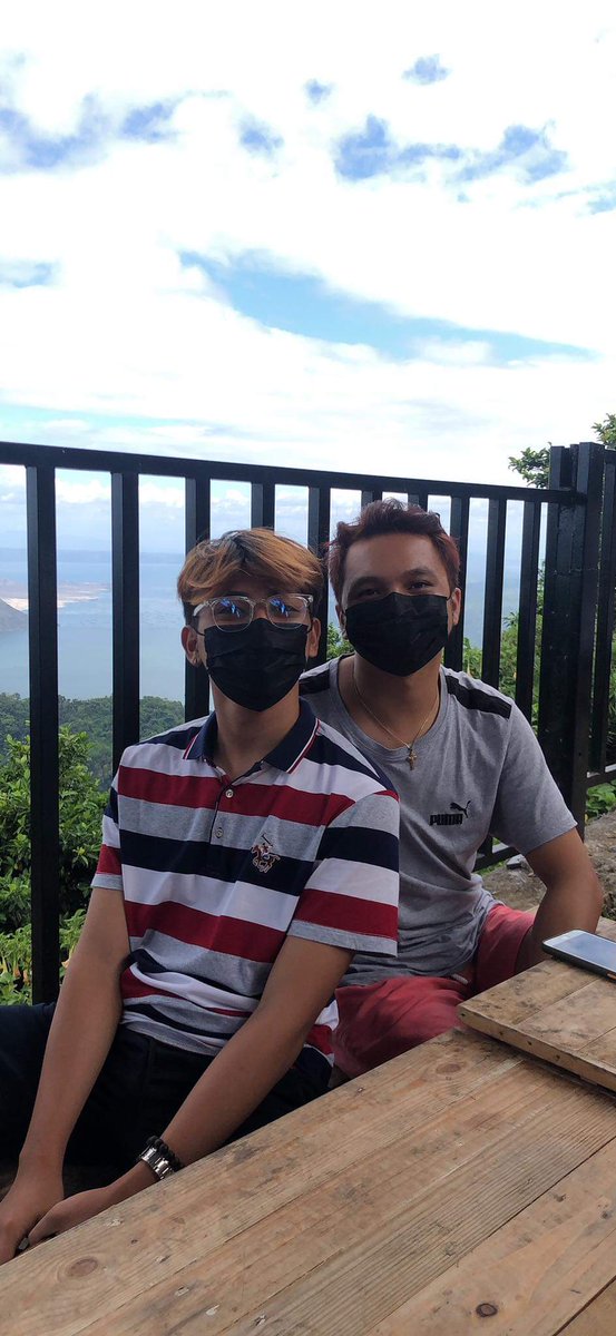 MarkJeraldEmpl1's tweet photo. Happy together https://t.co/avcpvQAQjh