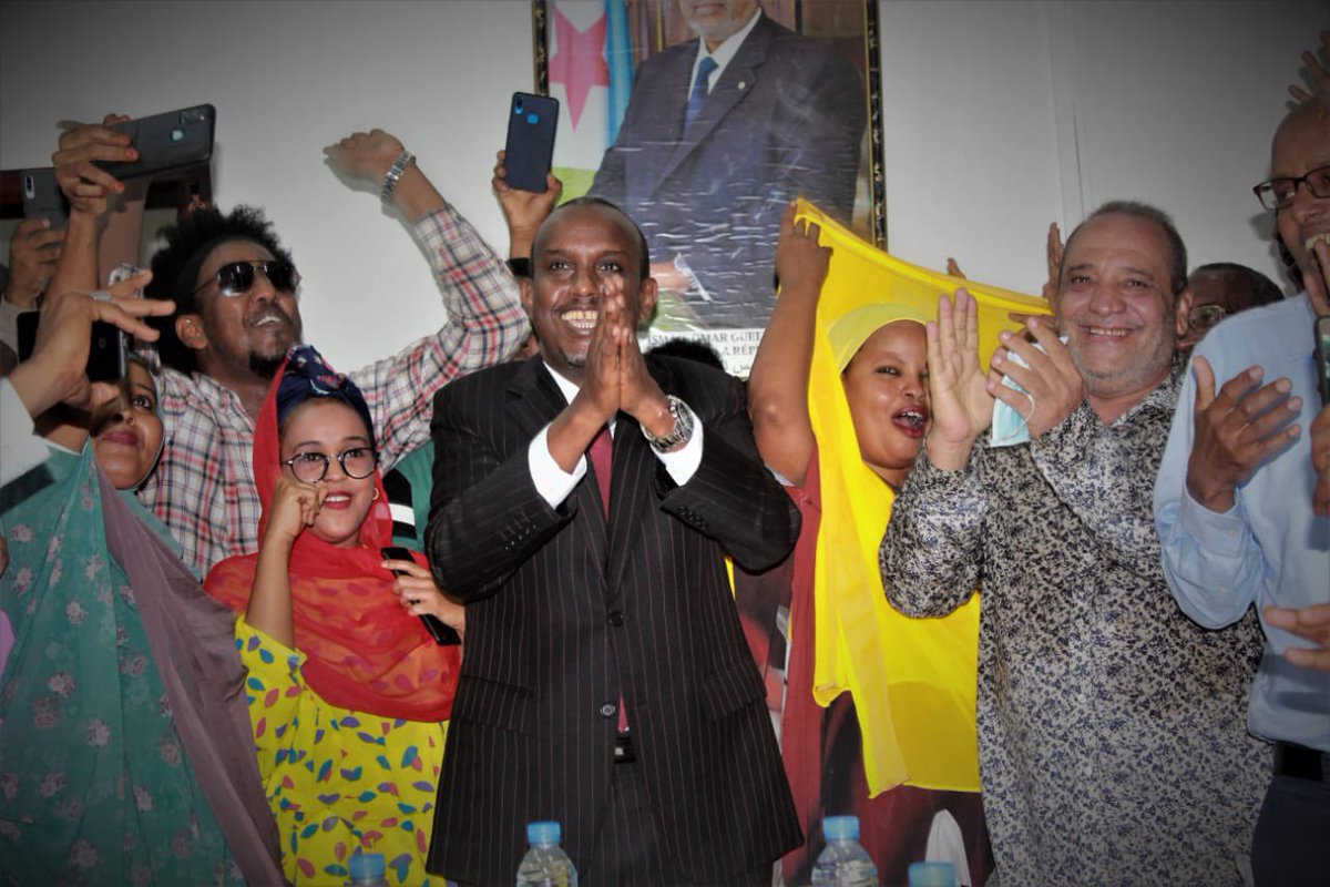 BahdonRadwan's tweet photo. Un immense merci aux équipes du ministère pour leur accueil 🙏🏿

Au travail pour Djibouti ! https://t.co/k8FAQtIZtg