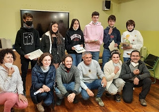 iesbergidum's tweet photo. XX CONCURSO LITERARIO 2020-21
El talento literario no entiende de pandemias. Confirmado con la amplia participación de alumnado con 25 textos. Damos las gracias a todos los participantes y miembros del jurado. Sigue leyendo en PROYECTO BERGIDUM: https://t.co/u8thL7Yw8e #iesbf https://t.co/QbdHEThfRf