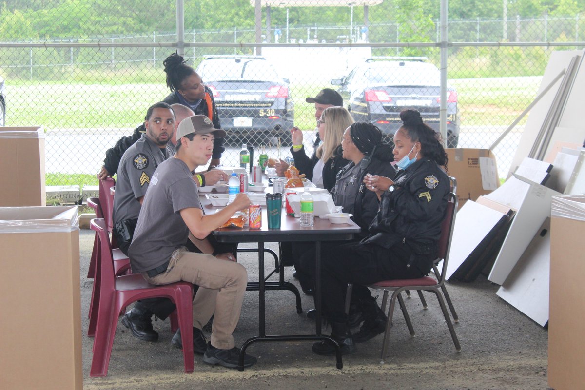 ClarkeCoSheriff's tweet photo. CCSO team members enjoying the 2021 ACC Employee Appreciation Day festivities May 18 - 20. https://t.co/fVDtgIUuMM