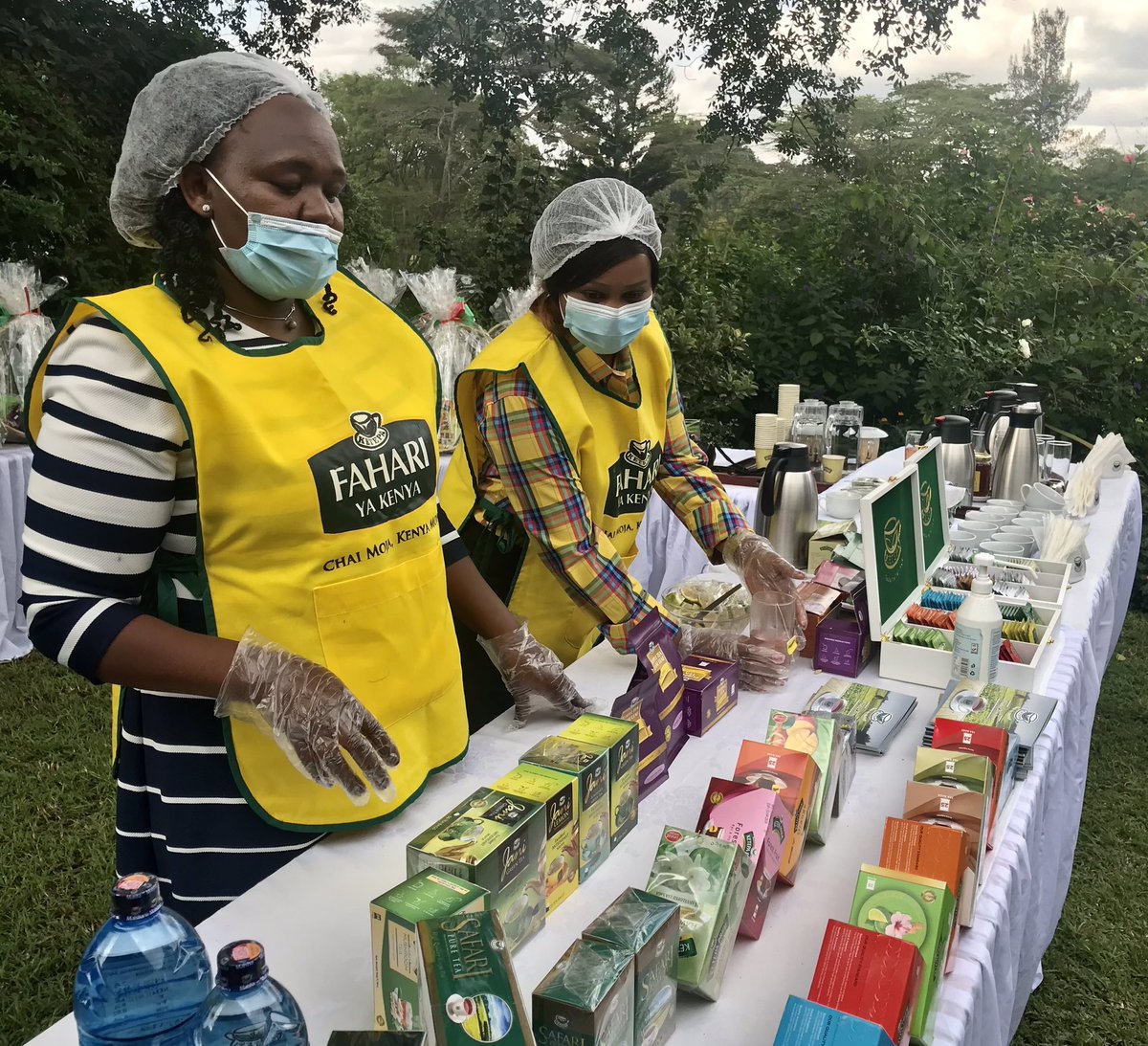 JaneMarriottUK's tweet photo. Tea 🍵 is at the heart 💚 of the bond between Kenya and the UK. 

To continue the #InternationalTeaDay celebrations, I’m delighted to host a ☕️ 🫖 reception with 🇰🇪 government, and representatives from the tea sector on how we can continue to boost trade. https://t.co/BZ4e6AozFO