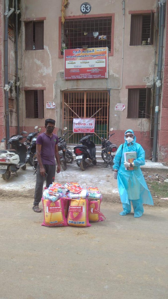 ro_chennai's tweet photo. @ro_chennai along with the support of @TNSCB_Official  and local task force volunteers have distributed 200 dry ration kits to covid affected people in relocation sites of Chennai. @ActionAidIndia @sndeep @dipalisharma02 @AavinaashRSapru 
#TogetherAgainstCOVID https://t.co/lNjHfx9S0v