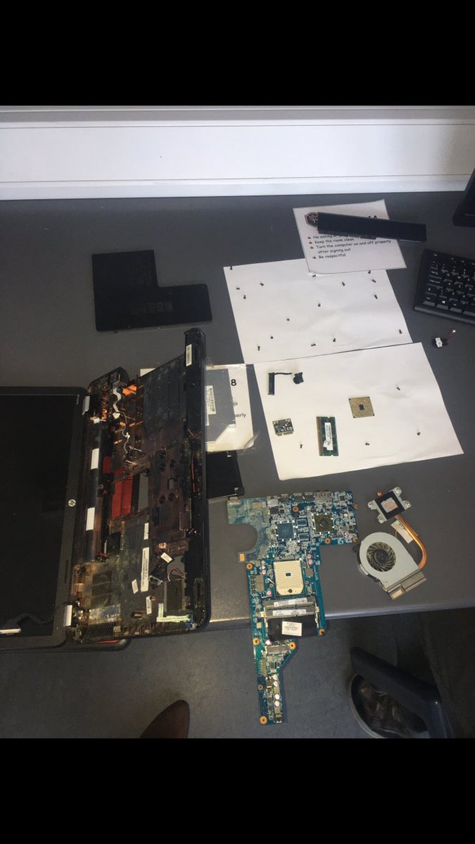 MsConnaughton's tweet image. 5th Year Computer Science students in @ClaregalwayColl took my old laptop apart today to help their understanding of Computer Architecture! Thanks to Mateusz for leading the way on this task 👏🏻 #lccs #computersystems #computerarchitecture