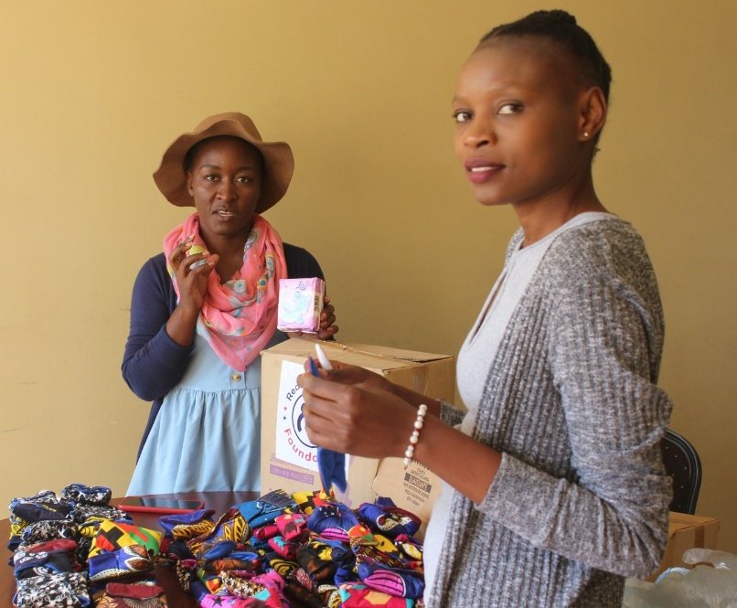 ChibweLumpa's tweet photo. The day is observed on 28 May because menstrual cycles average 28 days in length and people menstruate an average of five days each month. (May is the fifth month of the year)
#EndperiodPoverty #menstruationmatters #1friend1box https://t.co/jxeZ68s93A