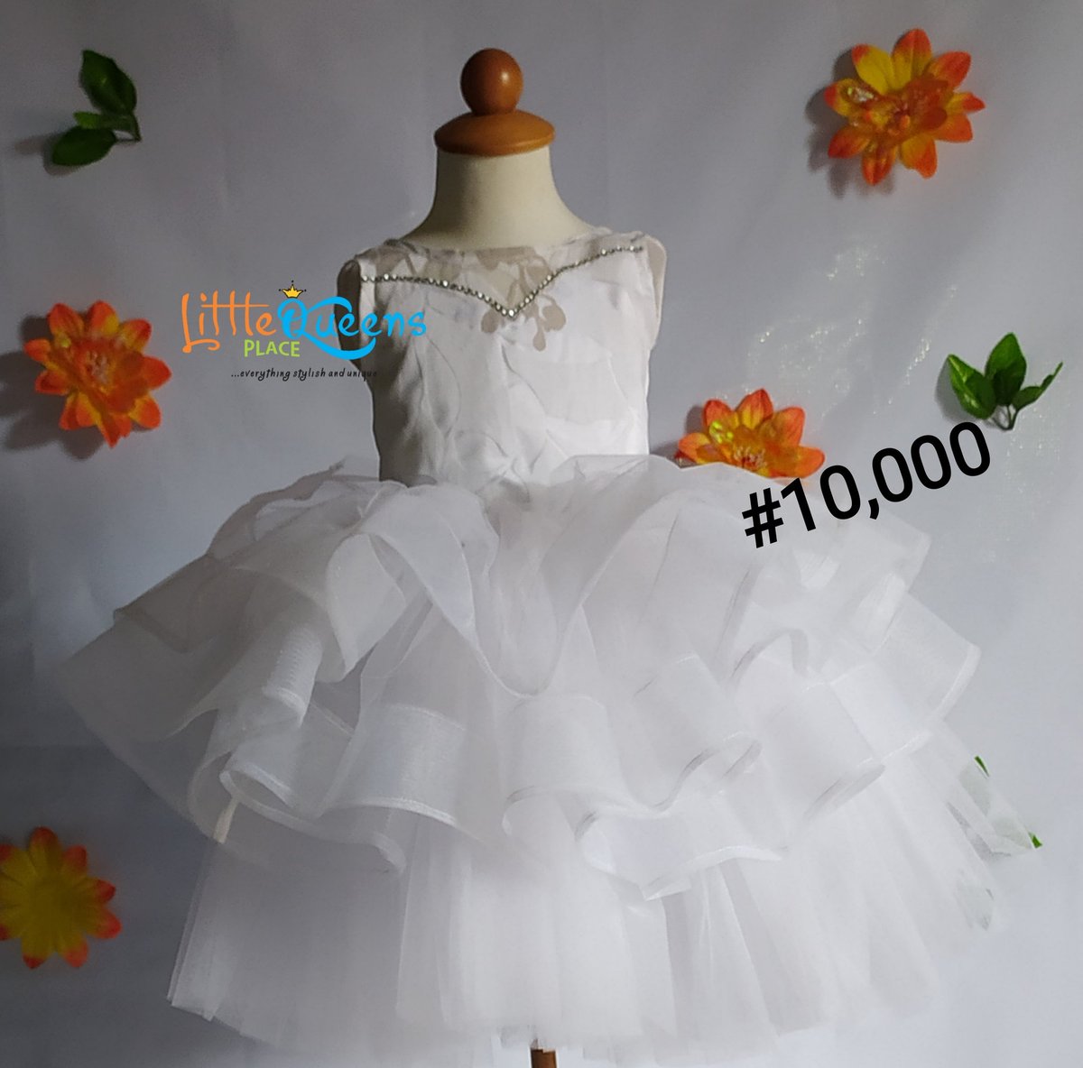 littlequeensPlc's tweet photo. @donortez Getting married soon? Let us style your little bride and flower girls.

Location is Lagos but we deliver nationwide. https://t.co/62VSGfM9XK